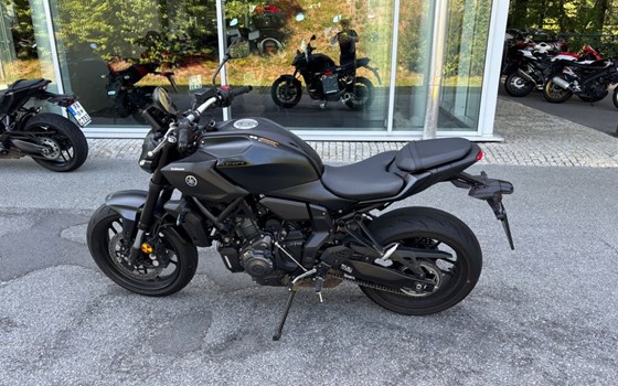 Gebrauchtmotorrad Yamaha MT-07 35kW - Bild 3
