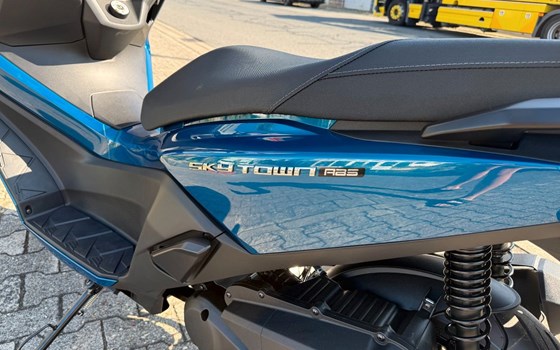 Neufahrzeug Kymco Sky Town 125i ABS - Bild 9