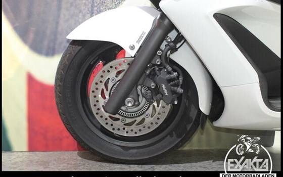 Gebrauchtmotorrad Honda SW-T 400 - Bild 18