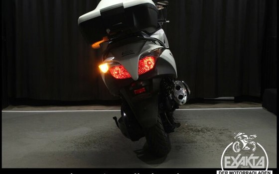 Gebrauchtmotorrad Honda SW-T 400 - Bild 30