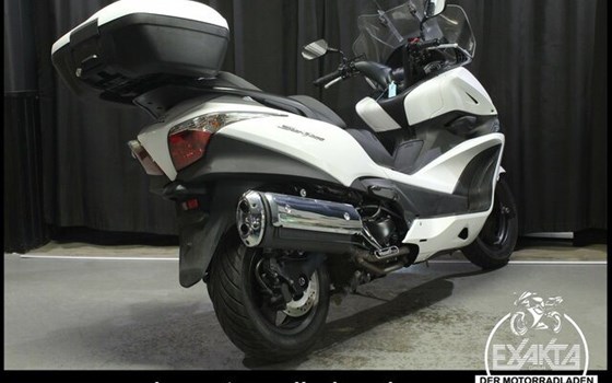 Gebrauchtmotorrad Honda SW-T 400 - Bild 5