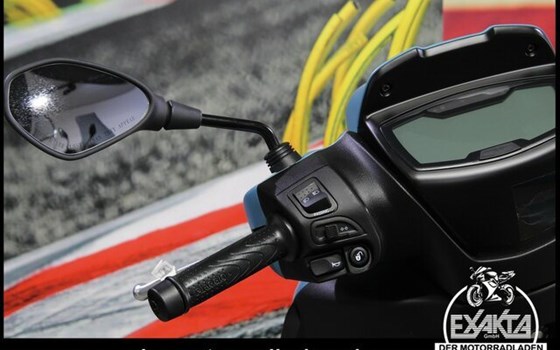 Gebrauchtmotorrad Piaggio Medley 125 ie IGET - Bild 15