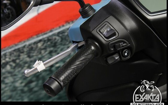 Gebrauchtmotorrad Piaggio Medley 125 ie IGET - Bild 16