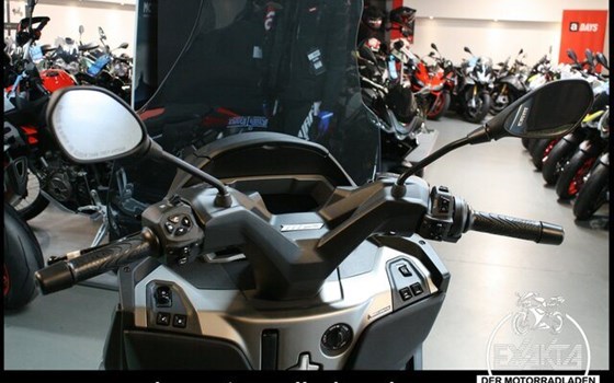 Gebrauchtmotorrad Piaggio MP3 530 HPE Exclusive - Bild 17