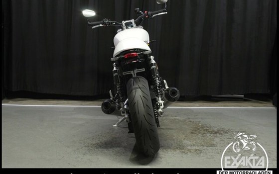 Gebrauchtmotorrad Triumph Speed Twin 1200 - Bild 4