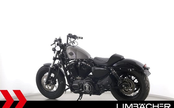 Gebrauchtmotorrad Harley-Davidson Sportster XL 1200X Forty-Eight - Bild 6