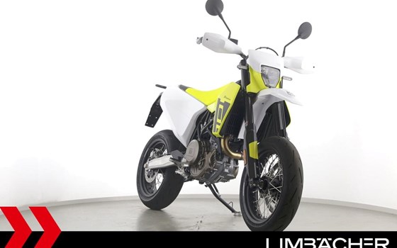 Gebrauchtmotorrad Husqvarna 701 Supermoto - Bild 2