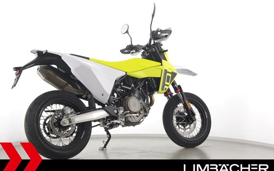 Gebrauchtmotorrad Husqvarna 701 Supermoto - Bild 9