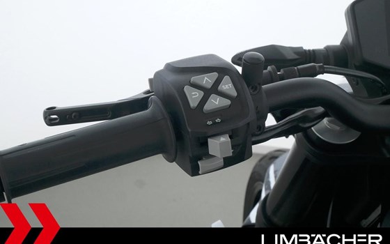Gebrauchtmotorrad KTM 790 Duke L - Bild 19