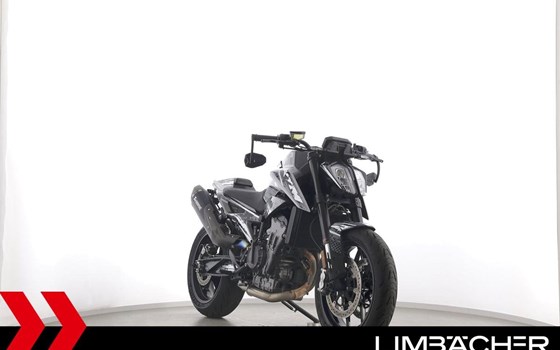 Gebrauchtmotorrad KTM 790 Duke L - Bild 2