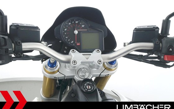 Gebrauchtmotorrad Aprilia Dorsoduro 750 - Bild 21