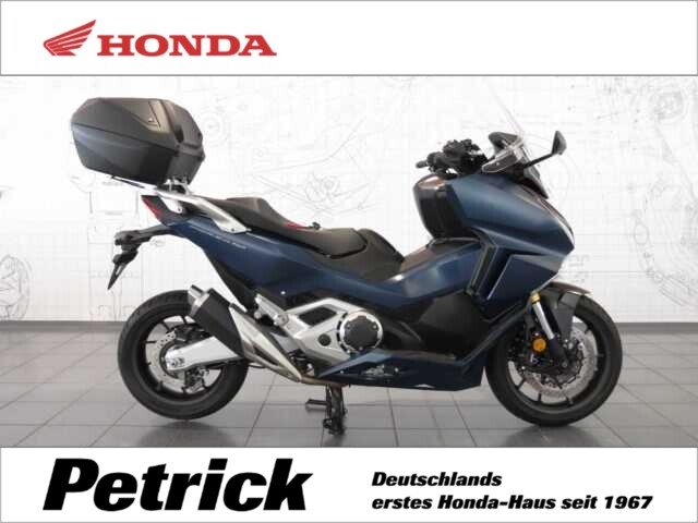 Honda Forza 750