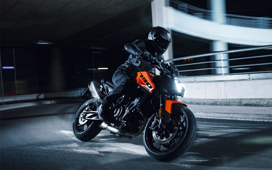 Neufahrzeug KTM 790 Duke - Bild 12