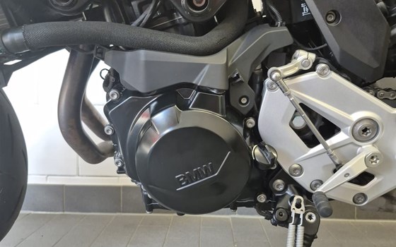 Gebrauchtmotorrad BMW F 900 R - Bild 18
