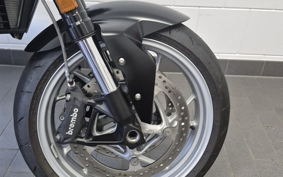 Gebrauchtmotorrad BMW F 900 R - Bild 5