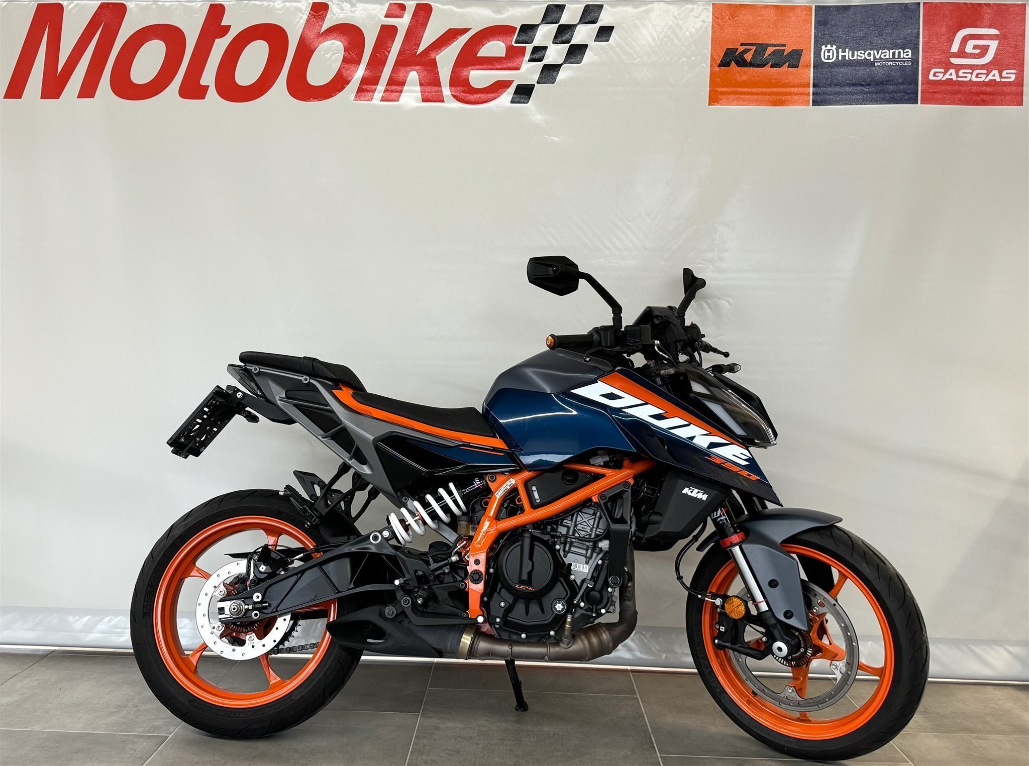 KTM 390 Duke