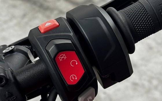 Gebrauchtmotorrad Triumph Street Triple 765 RS - Bild 11