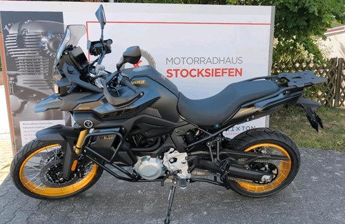 Neumotorrad Voge DS900X