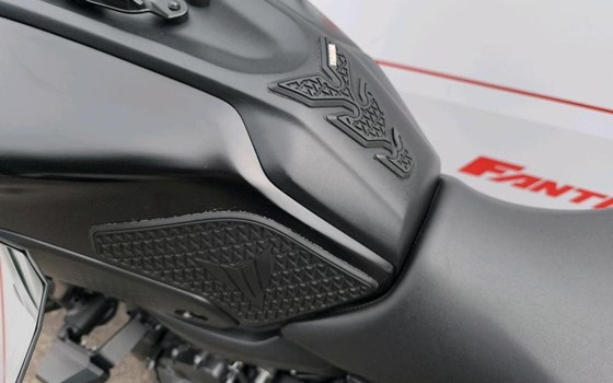 Gebrauchtmotorrad Yamaha MT-07 - Bild 6