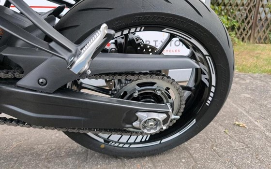 Gebrauchtmotorrad Yamaha MT-07 - Bild 9