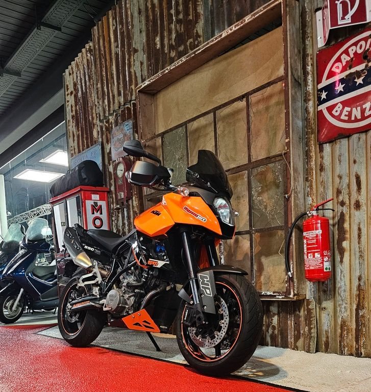 KTM 890 SMT