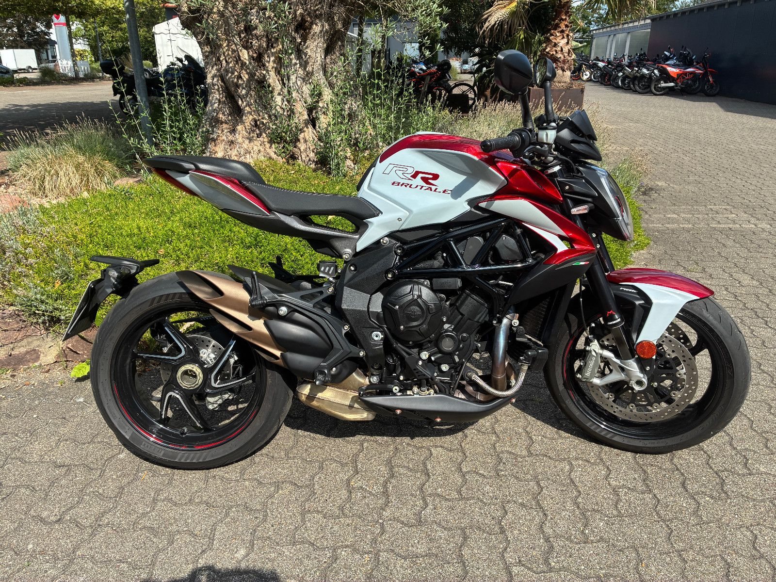MV Agusta Brutale RR Ottantesimo 