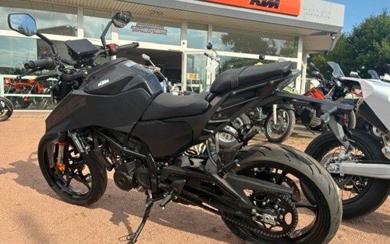 Gebrauchtmotorrad KTM 125 Duke - Bild 1