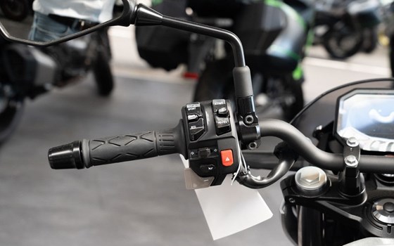 Neufahrzeug Kawasaki Z7 Hybrid - Bild 15
