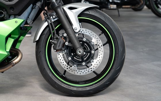 Neufahrzeug Kawasaki Z7 Hybrid - Bild 8