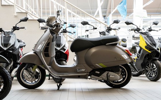 Neufahrzeug Vespa GTS 125 Supertech iGET - Bild 3
