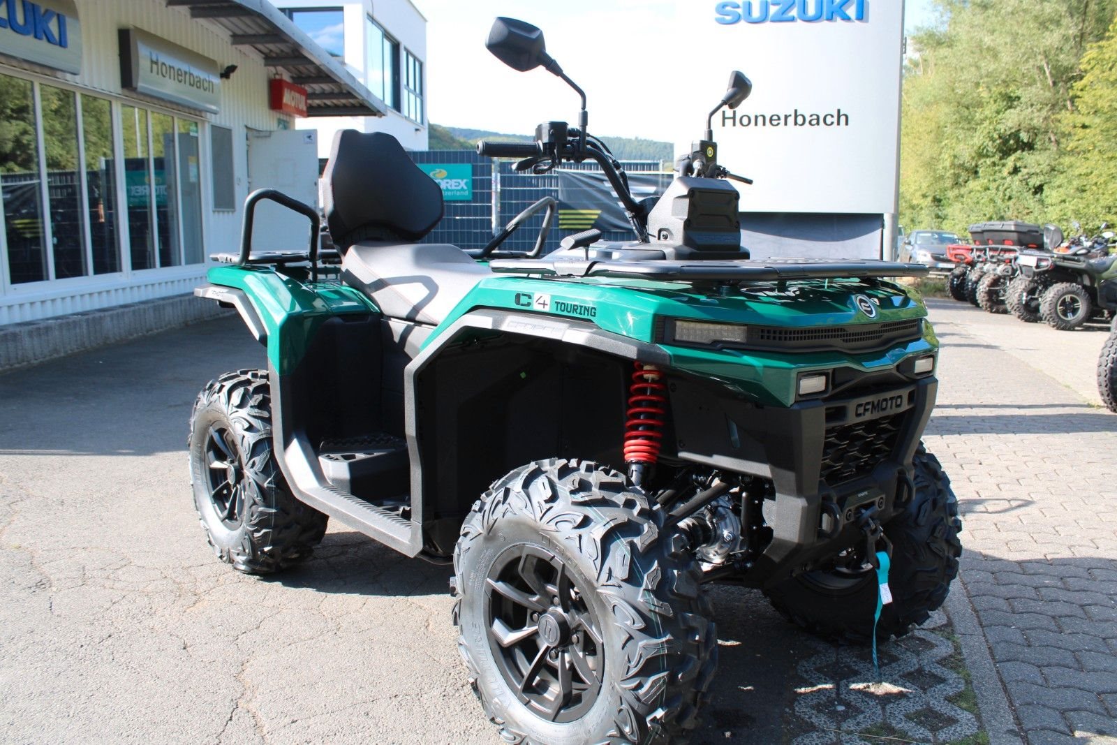 CFMOTO CFORCE C4 Touring ABS