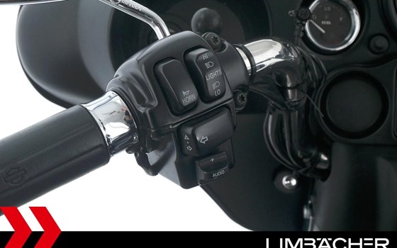 Gebrauchtmotorrad Harley-Davidson Electra Glide Ultra Classic FLHTCU - Bild 20
