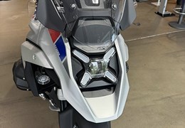 Neumotorrad BMW R 1300 GS