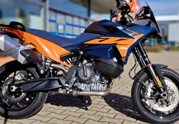 Neumotorrad KTM 890 SMT