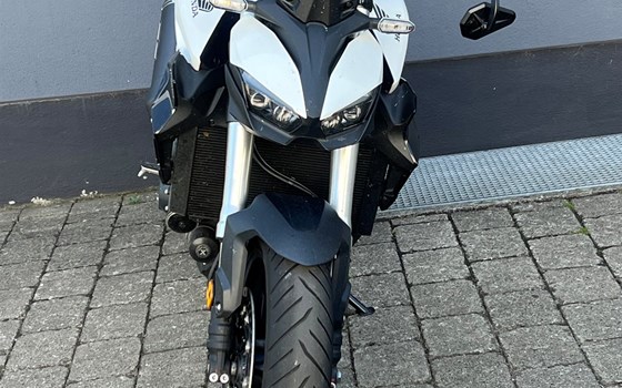 Gebrauchtmotorrad Honda CB1000 Hornet - Bild 3