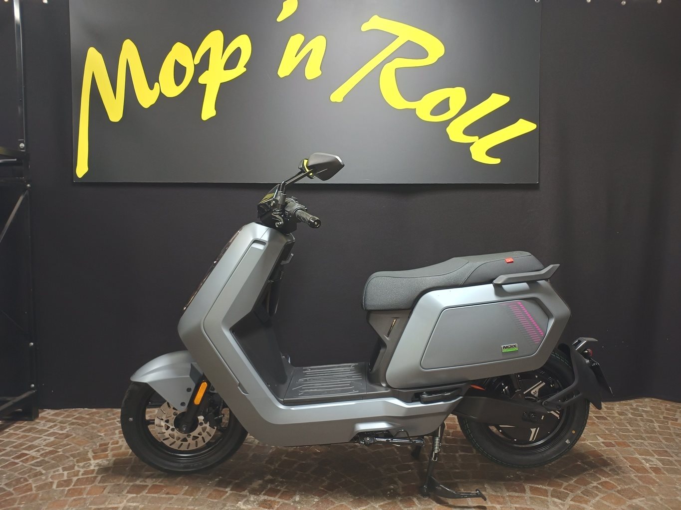 NIU NQiX 500