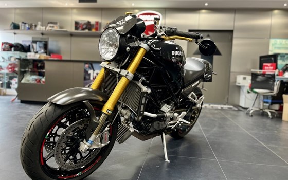 Gebrauchtmotorrad Ducati Monster S4RS - Bild 5
