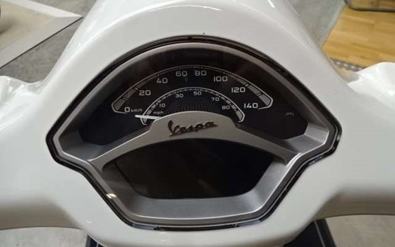 Neufahrzeug Vespa Primavera 125 - Bild 6