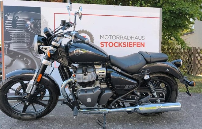 Royal Enfield Super Meteor 650