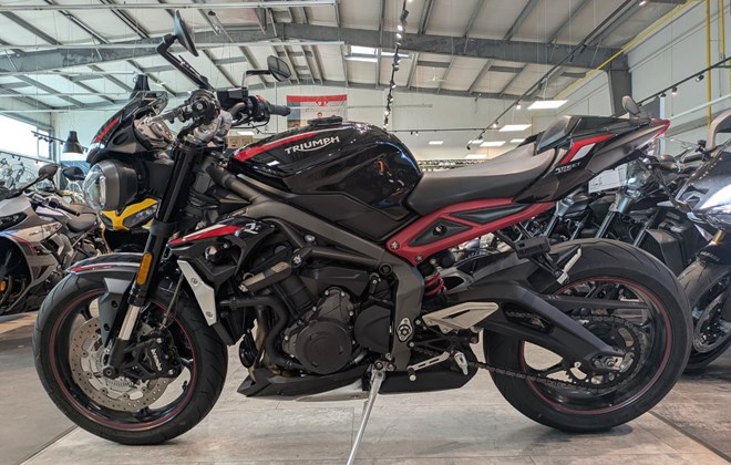Triumph Street Triple 765 R