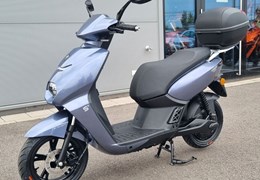 Neumotorrad Peugeot Kisbee SE
