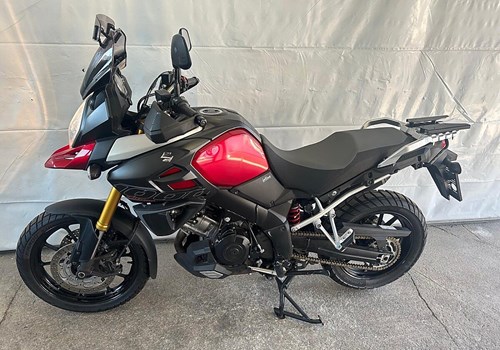 Suzuki V-Strom 800