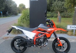 Neumotorrad KTM 125 SMC R