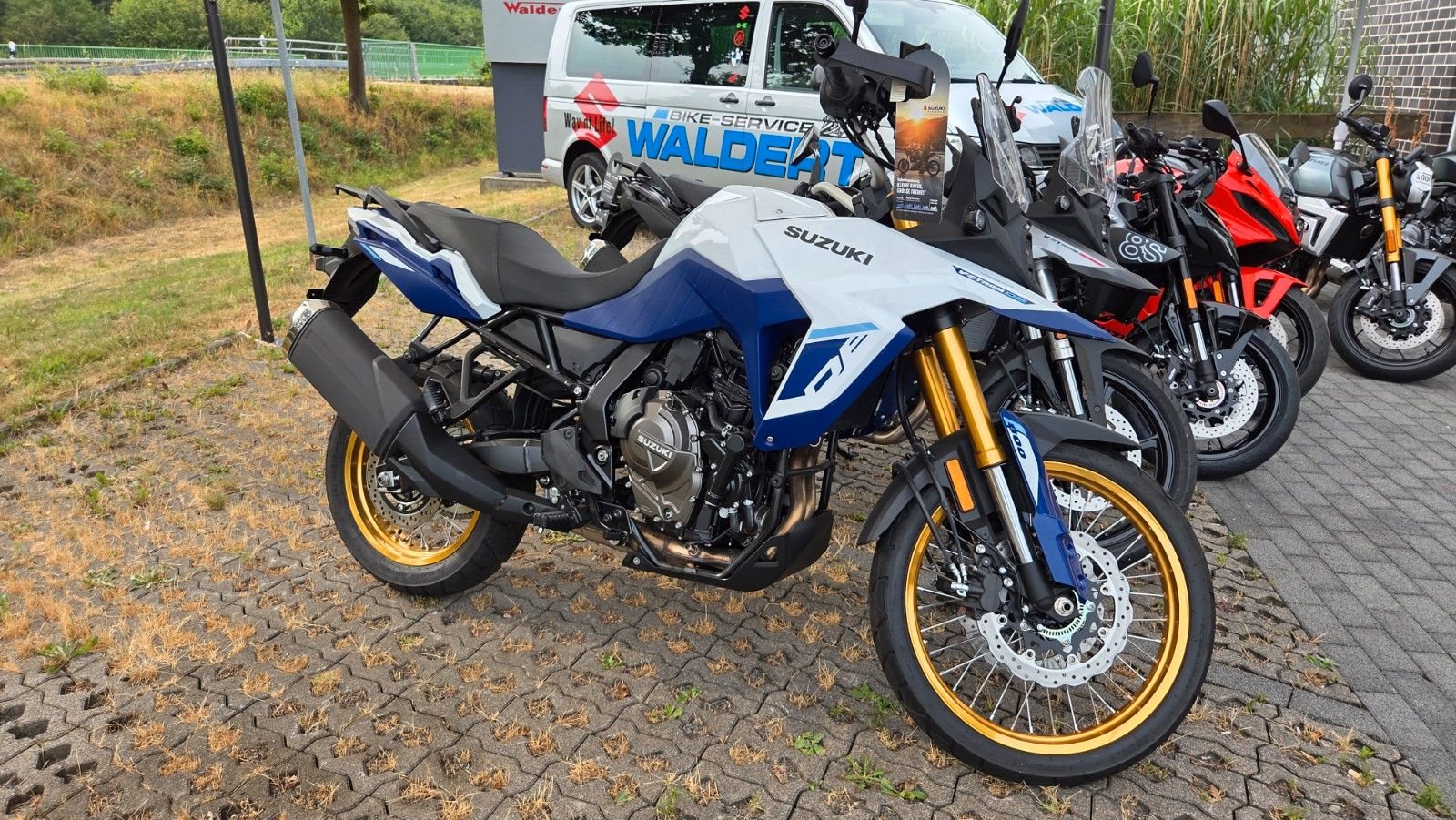 Suzuki V-Strom 800DE