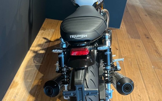 Gebrauchtmotorrad Triumph Speed Twin 1200 - Bild 3