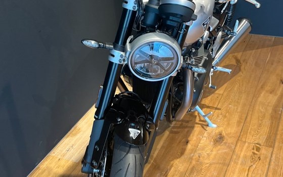 Gebrauchtmotorrad Triumph Speed Twin 1200 - Bild 6