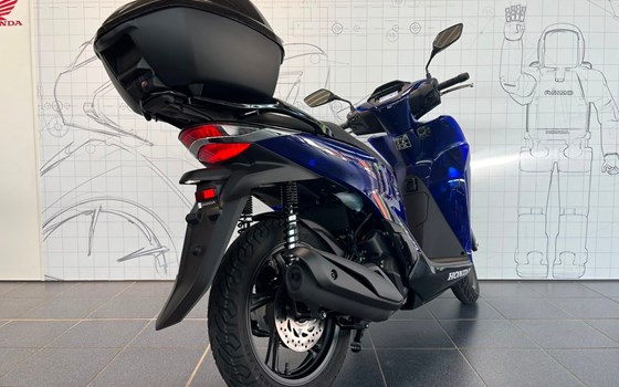 Gebrauchtmotorrad Honda SH125i - Bild 3