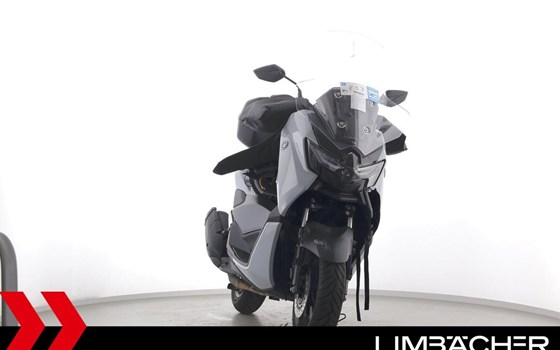 Gebrauchtmotorrad Yamaha NMAX 125 Tech MAX - Bild 11