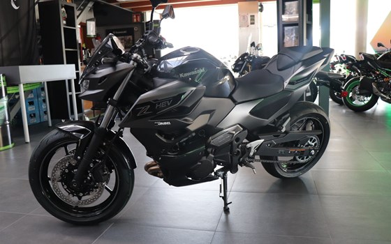 Gebrauchtmotorrad Kawasaki Z7 Hybrid - Bild 5