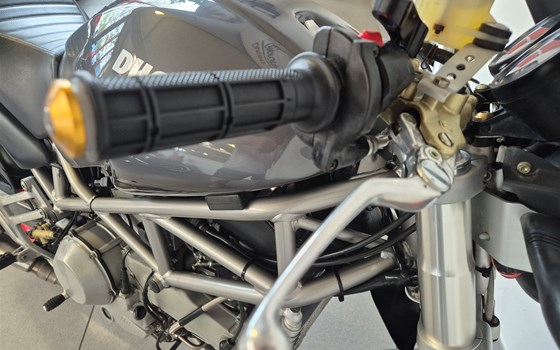 Gebrauchtmotorrad Ducati Monster 1000 - Bild 20